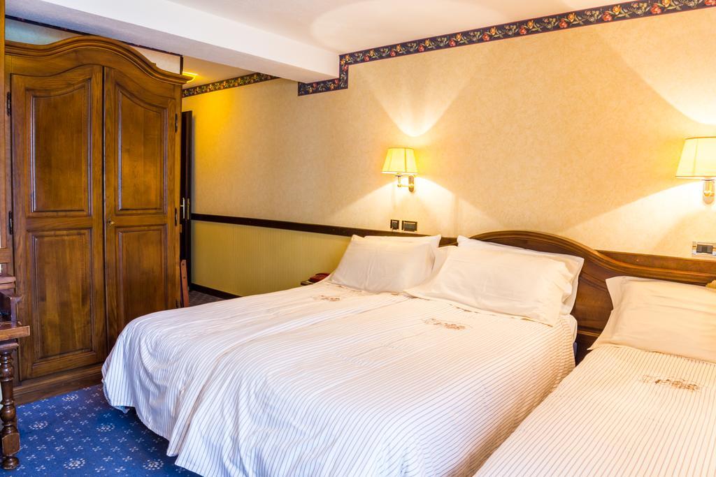 Hotel Petit Prince Antagnod Esterno foto