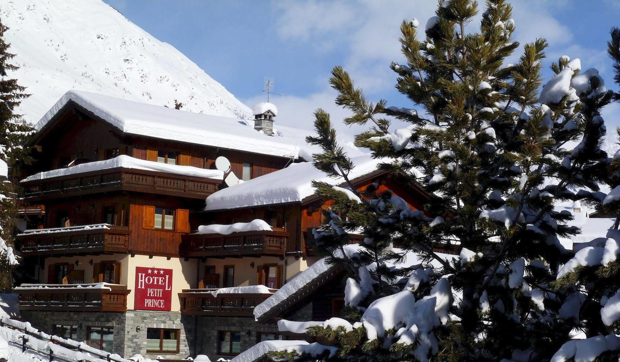 Hotel Petit Prince Antagnod Esterno foto