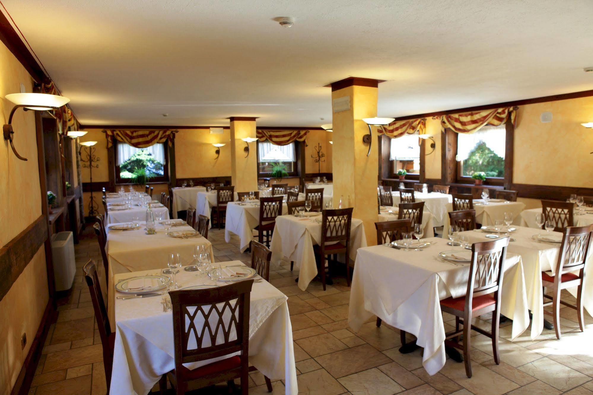 Hotel Petit Prince Antagnod Esterno foto