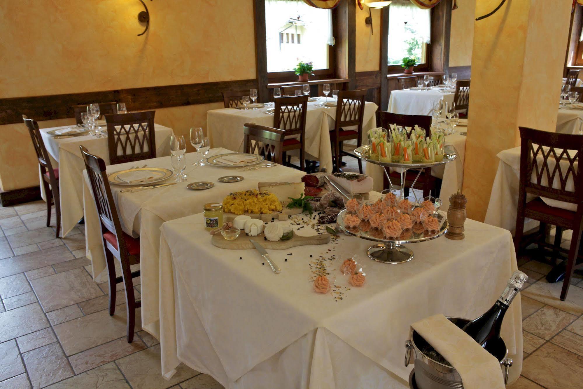 Hotel Petit Prince Antagnod Esterno foto