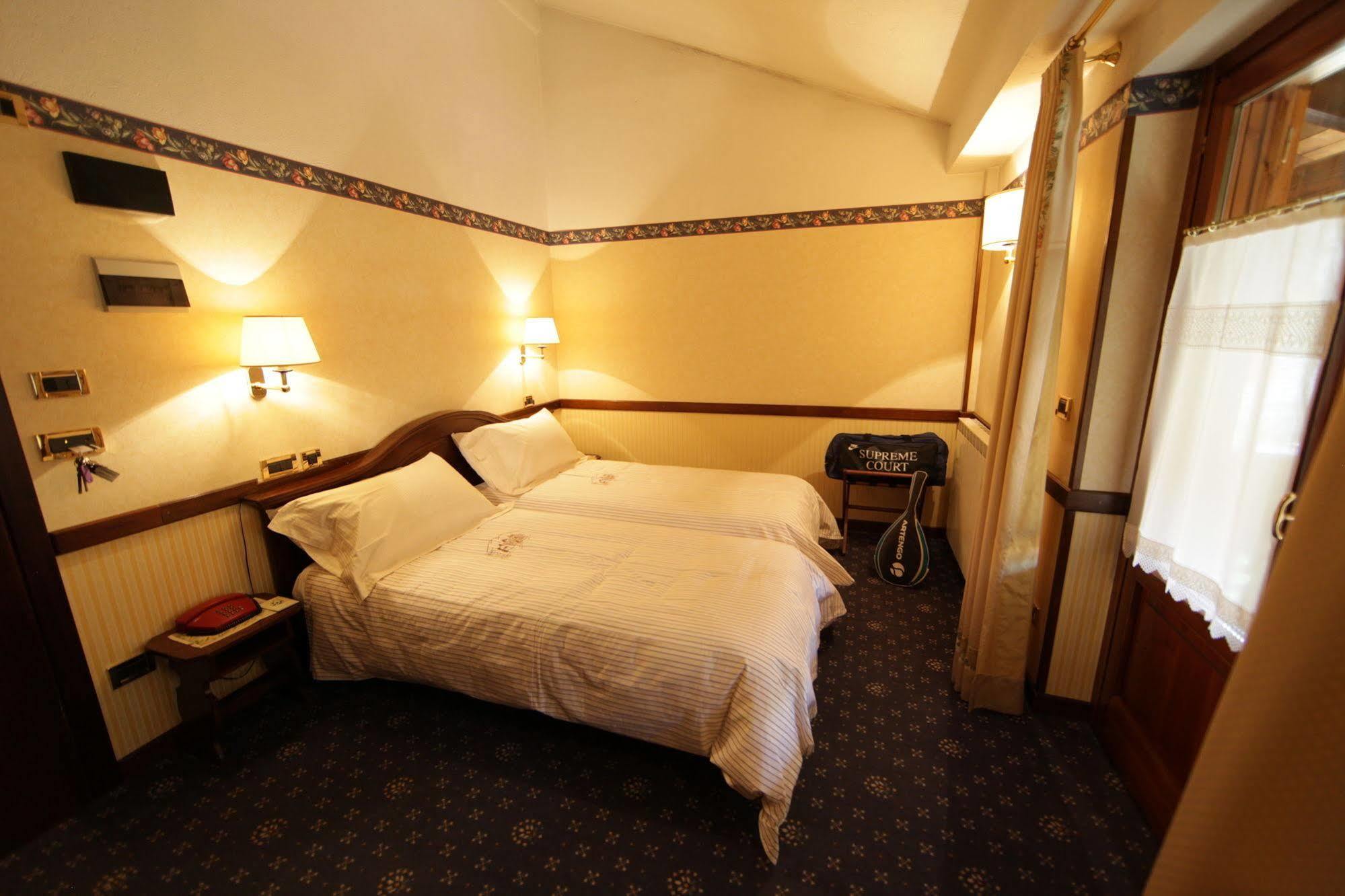 Hotel Petit Prince Antagnod Esterno foto
