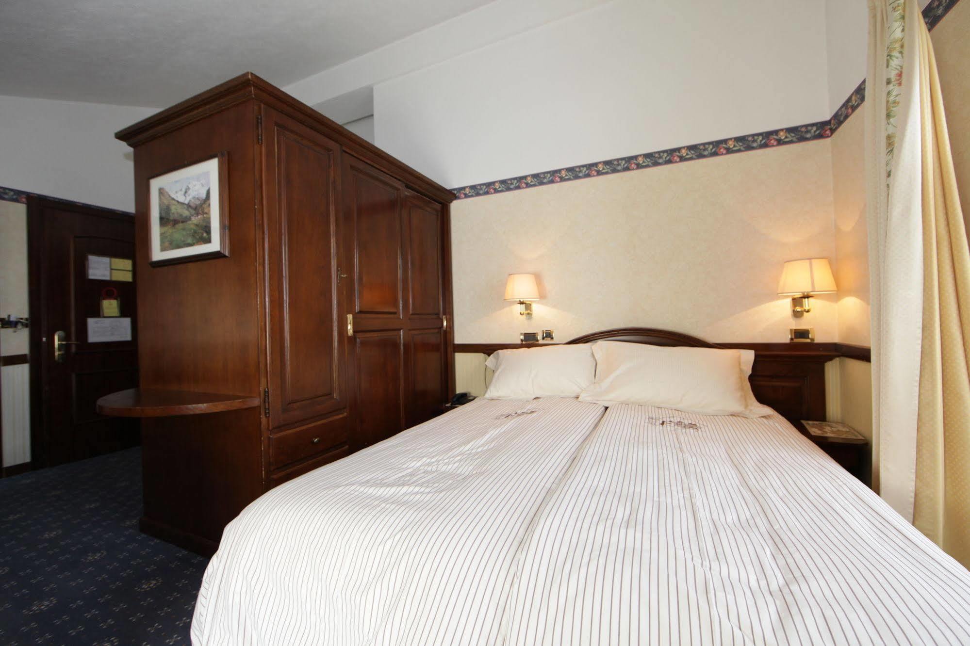 Hotel Petit Prince Antagnod Esterno foto